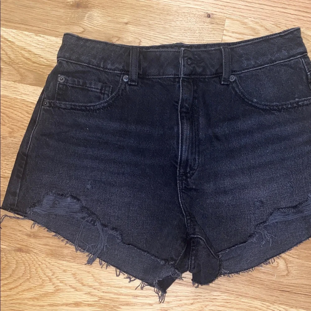 Garage Festival Black Denim Shorts size 27